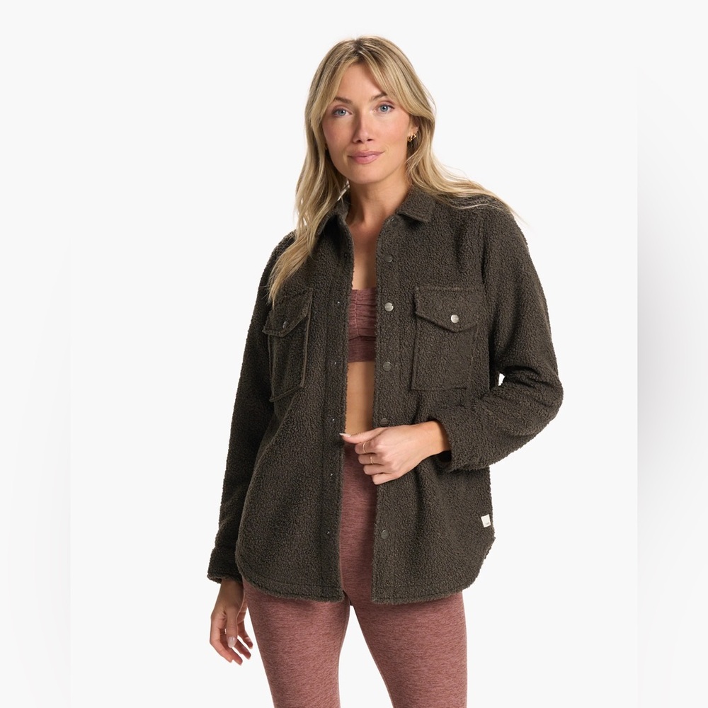 Vuori Jacket